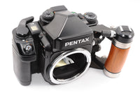 ペンタックス PENTAX 67 II/2 ＋ ウッドグリップ付き 【4680918】